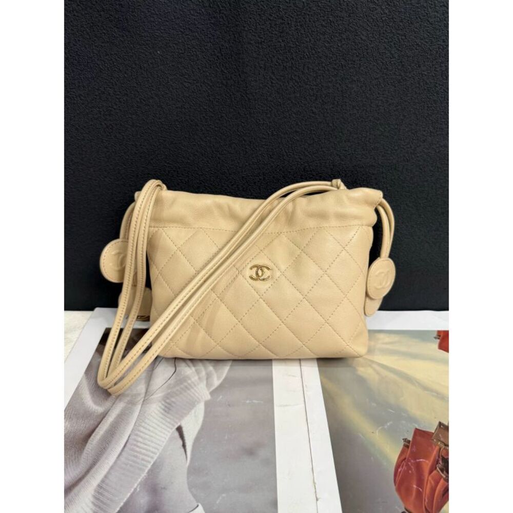 Chanel Women Pre-Loved Bag Very Good Condition